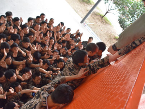 貝斯特熱流道科技有限公司2019員工戶外拓展訓練營-大勝團隊